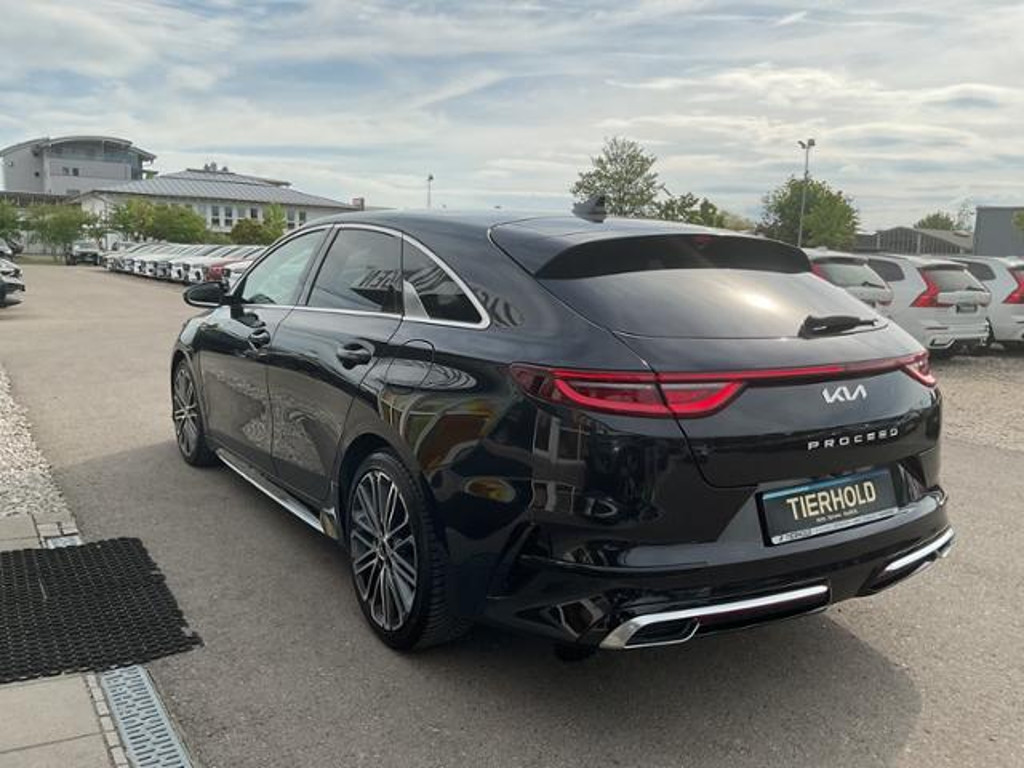 Kia ProCeed