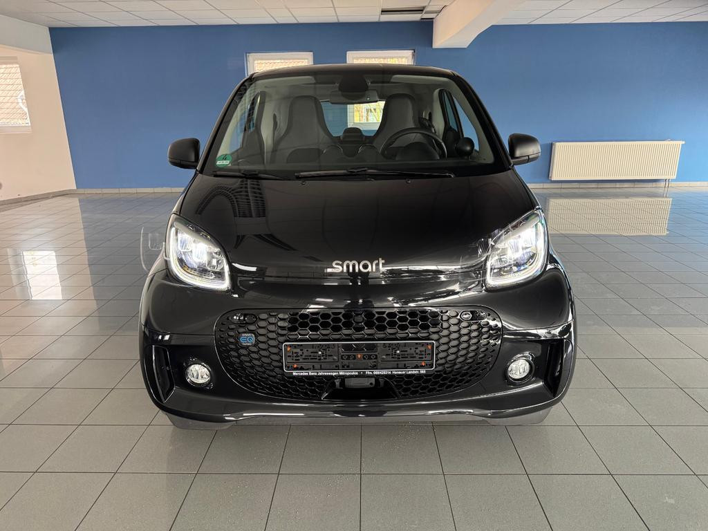 Smart EQ fortwo Coupe 22kw onboard charger