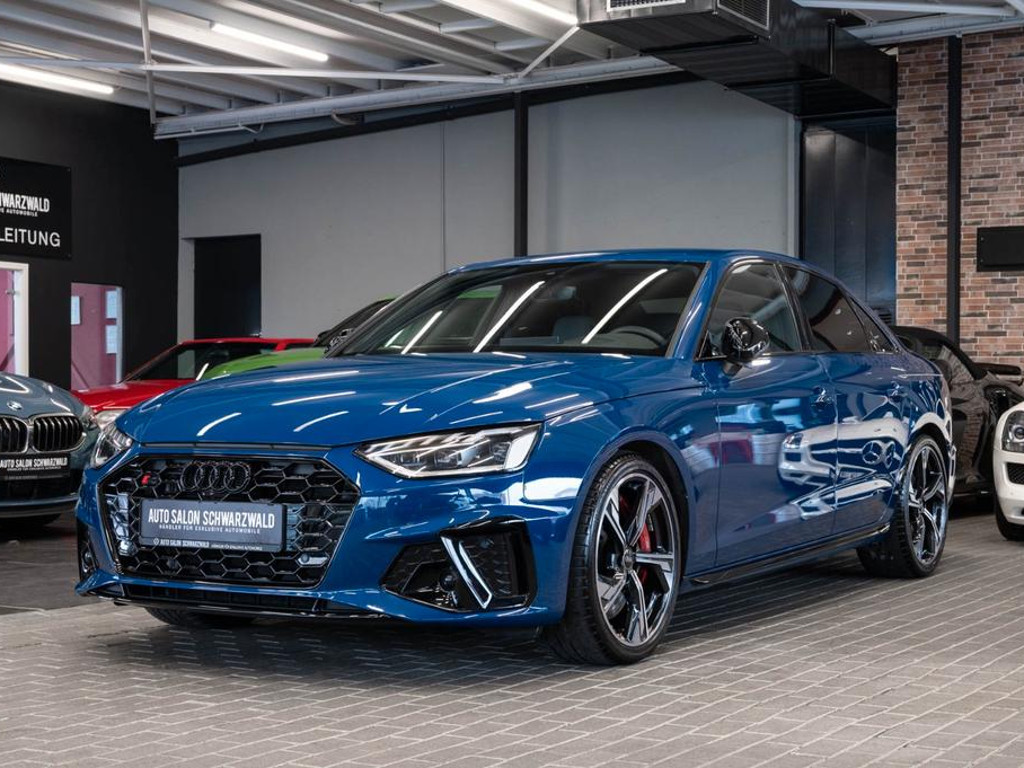 Audi S4