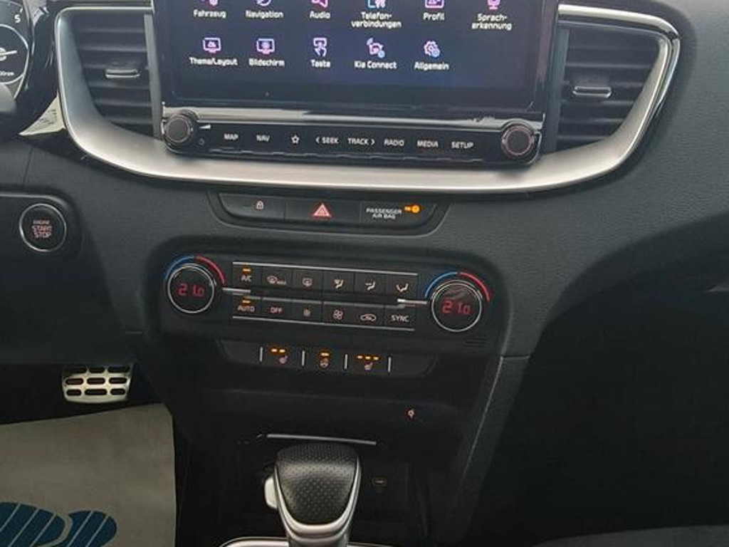 Kia ProCeed