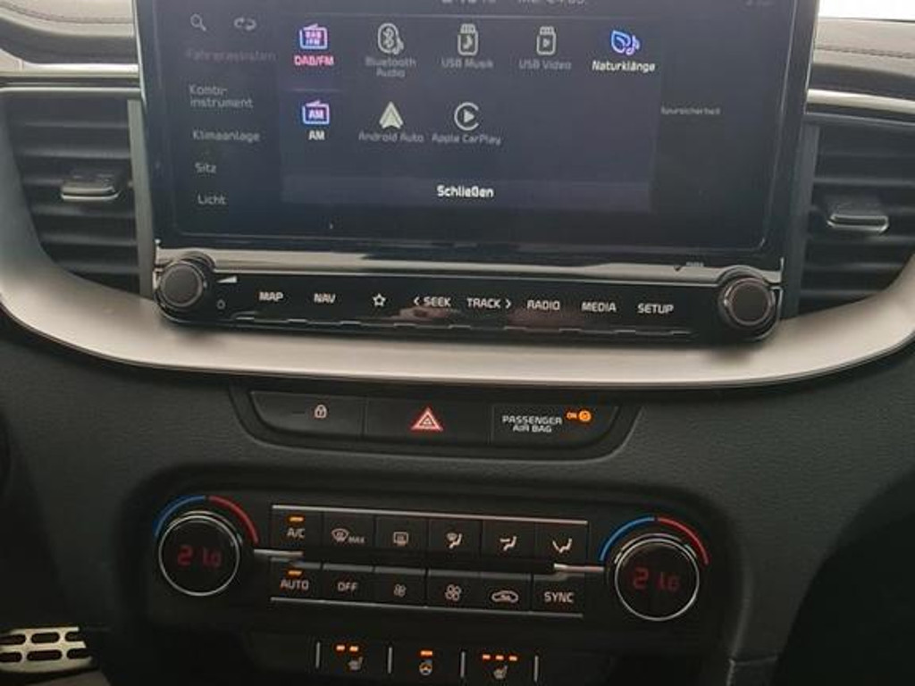 Kia ProCeed