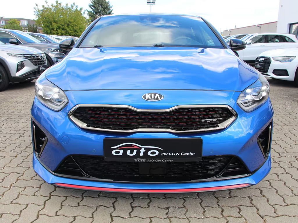 Kia ProCeed