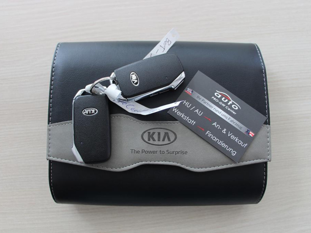 Kia ProCeed