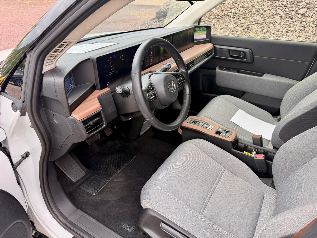 Honda e