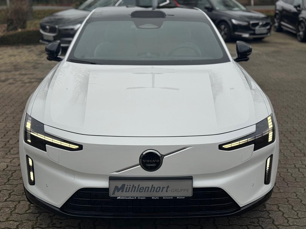 Volvo ES90