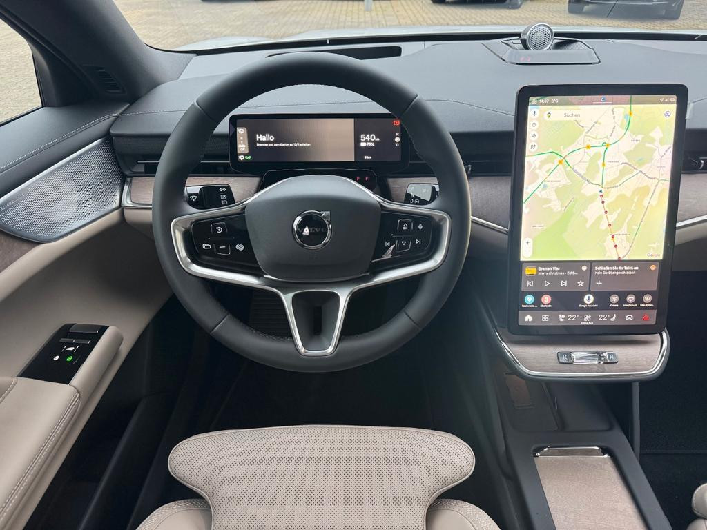 Volvo ES90