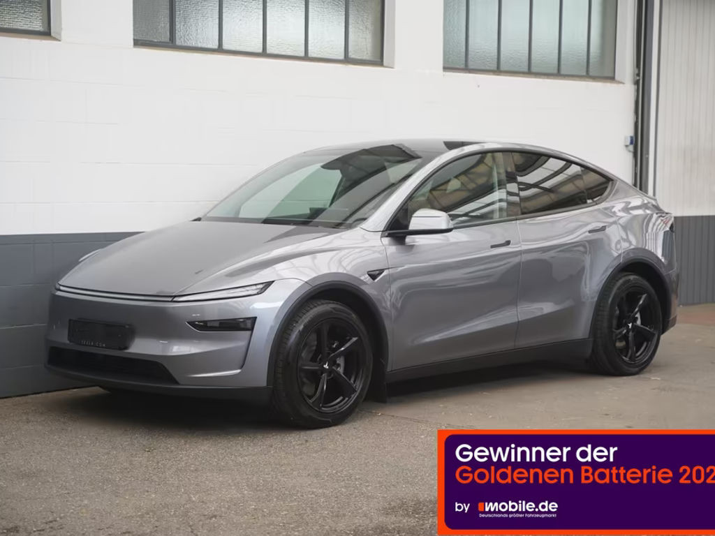 Tesla Model Y Long Range RWD