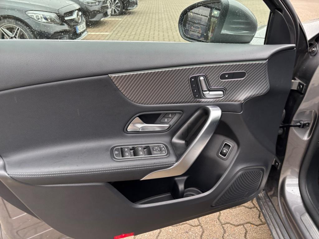 Mercedes-Benz A-Klasse A 250 A 250 e Progressive