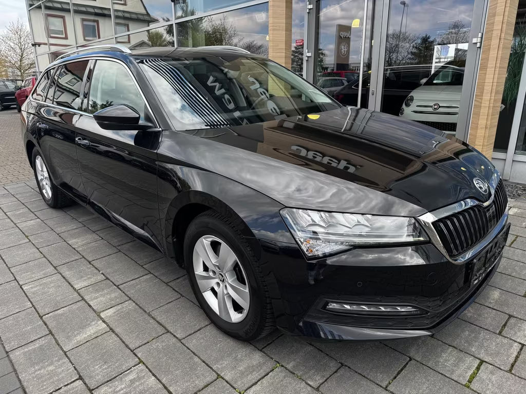 Skoda Superb ~Superb~Kombi~Automatik~65Tkm