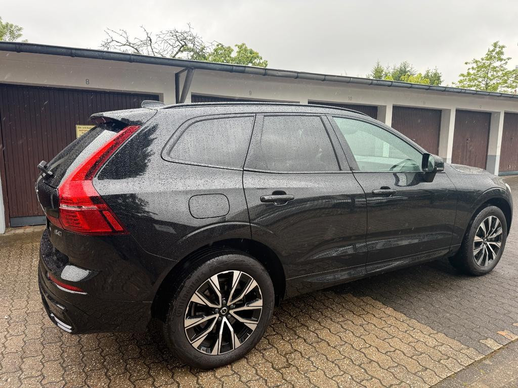 Volvo XC60 AWD"Plus Dark"/Pano/Memory/H&K/Kam/AHK/LED