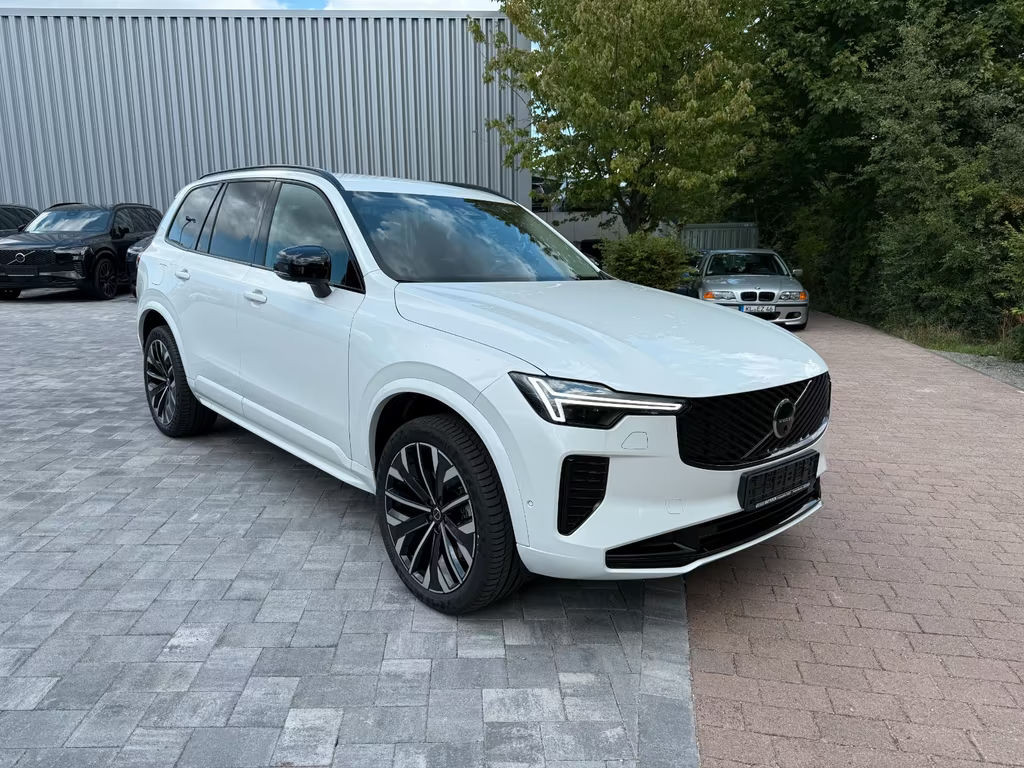Volvo XC90 AWD T8 Plus Dark