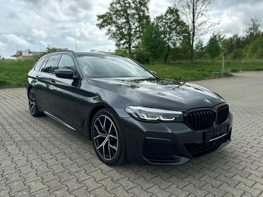 BMW 5 Serie 520 M-Sport 520d