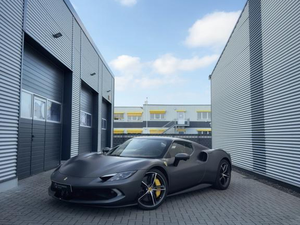Ferrari 296