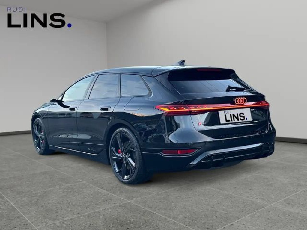 Audi S6 e-tron