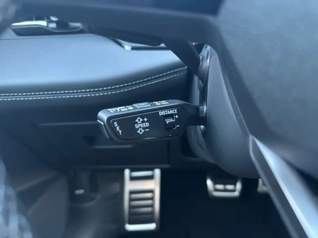 Audi S6 e-tron