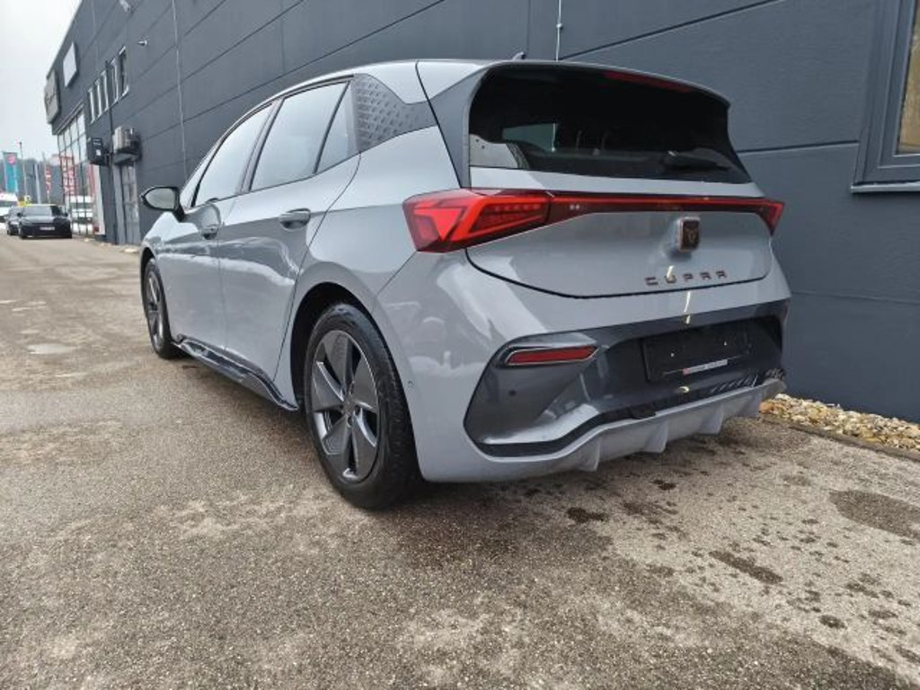Cupra Born