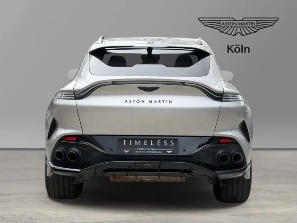 Aston Martin DBX