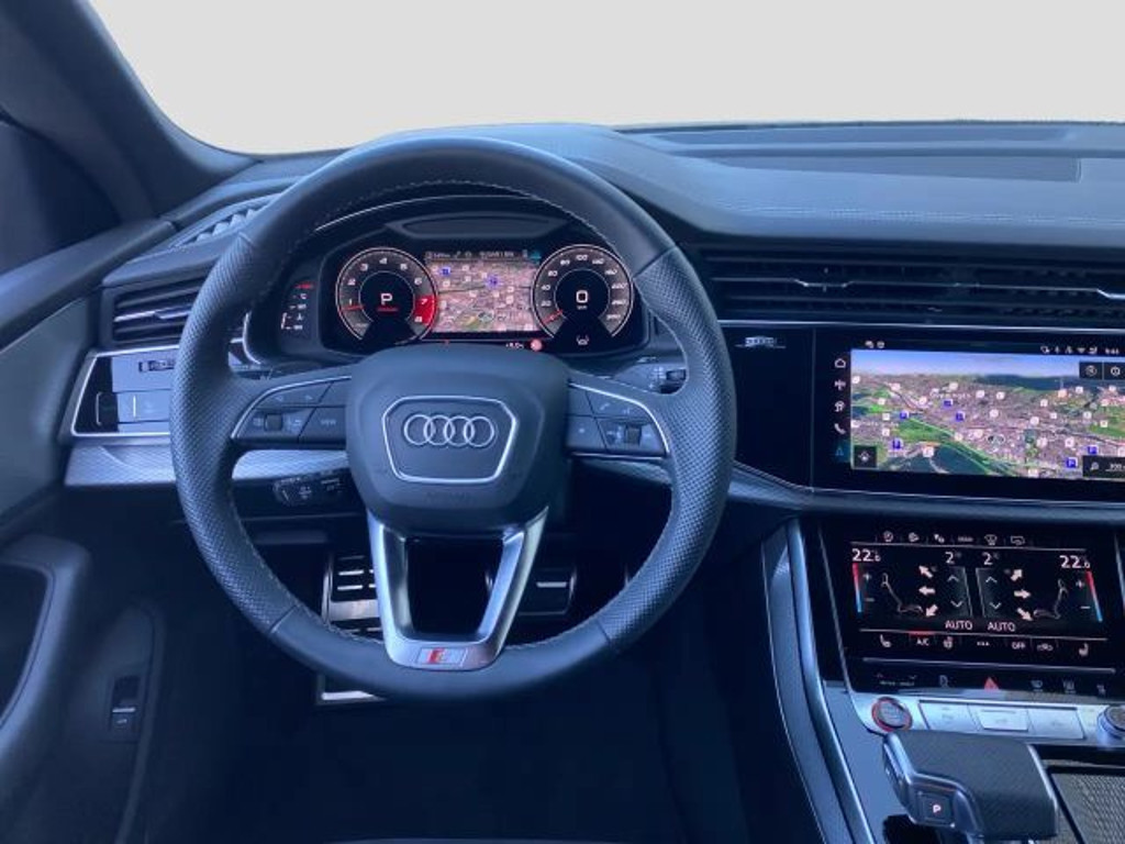 Audi SQ8