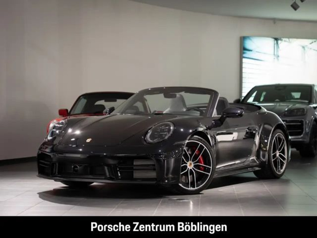 Porsche 911 992 Carrera Cabriolet