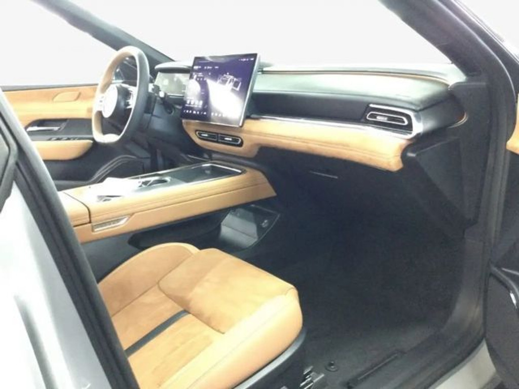 Mazda 6e