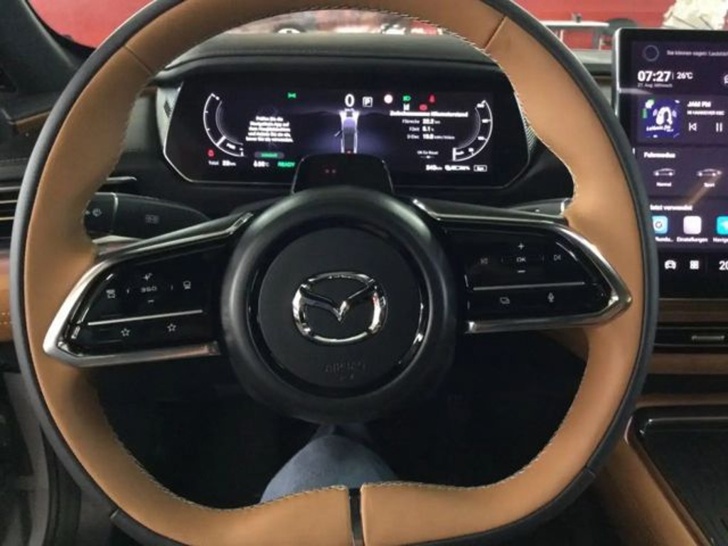 Mazda 6e