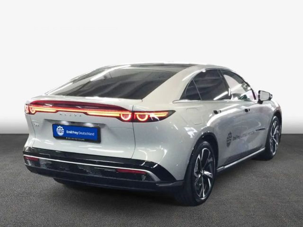 Mazda 6e