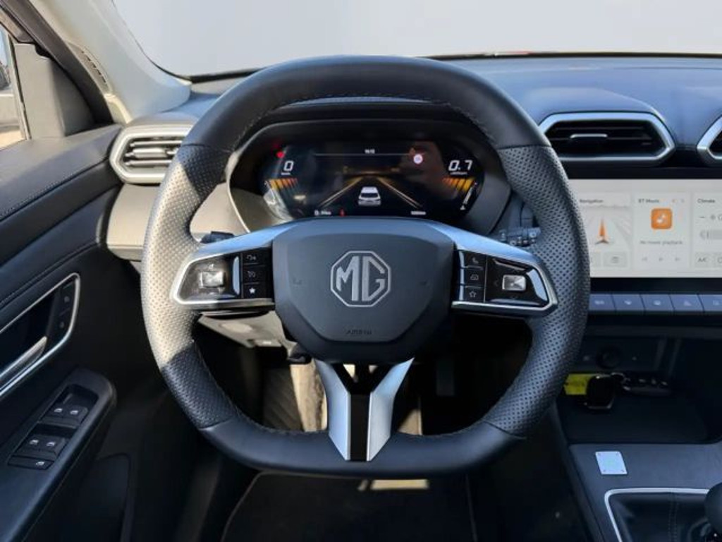 MG ZS