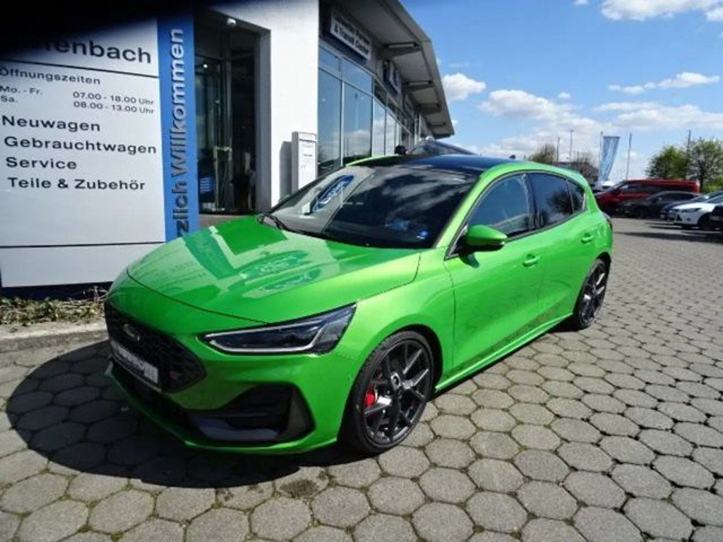 Ford Focus EcoBoost ST Line