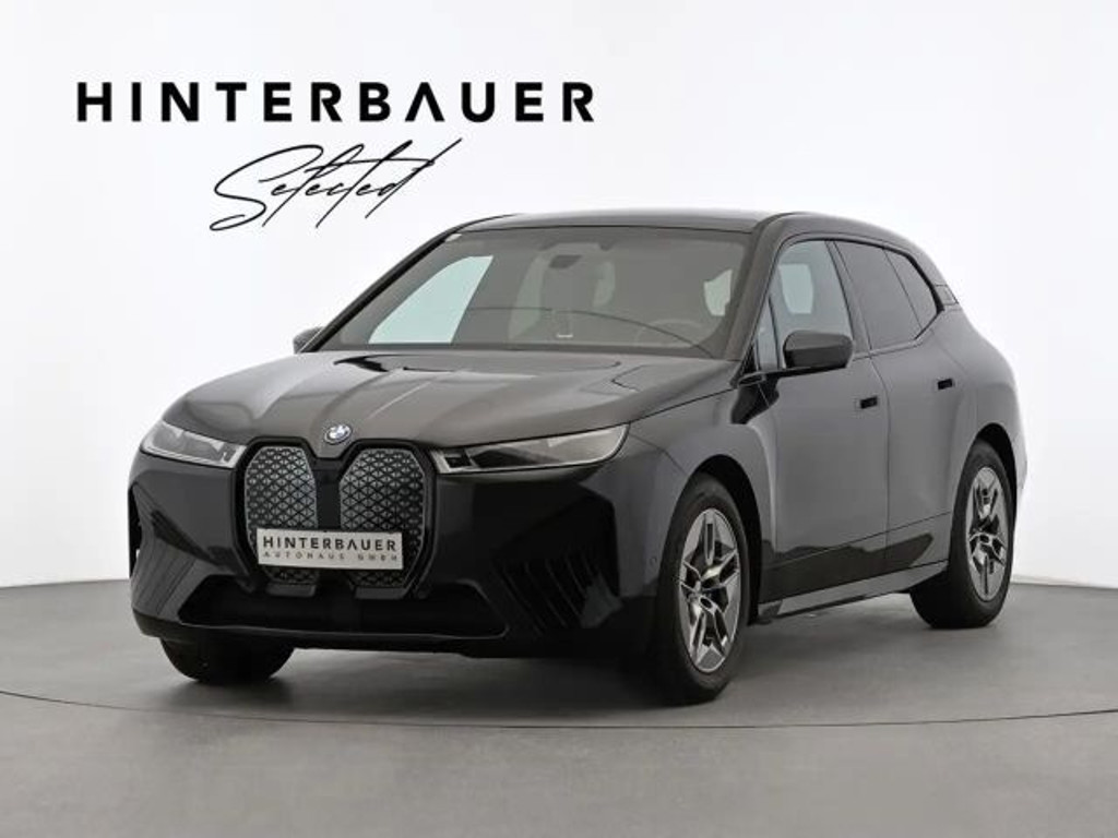 BMW iX xDrive