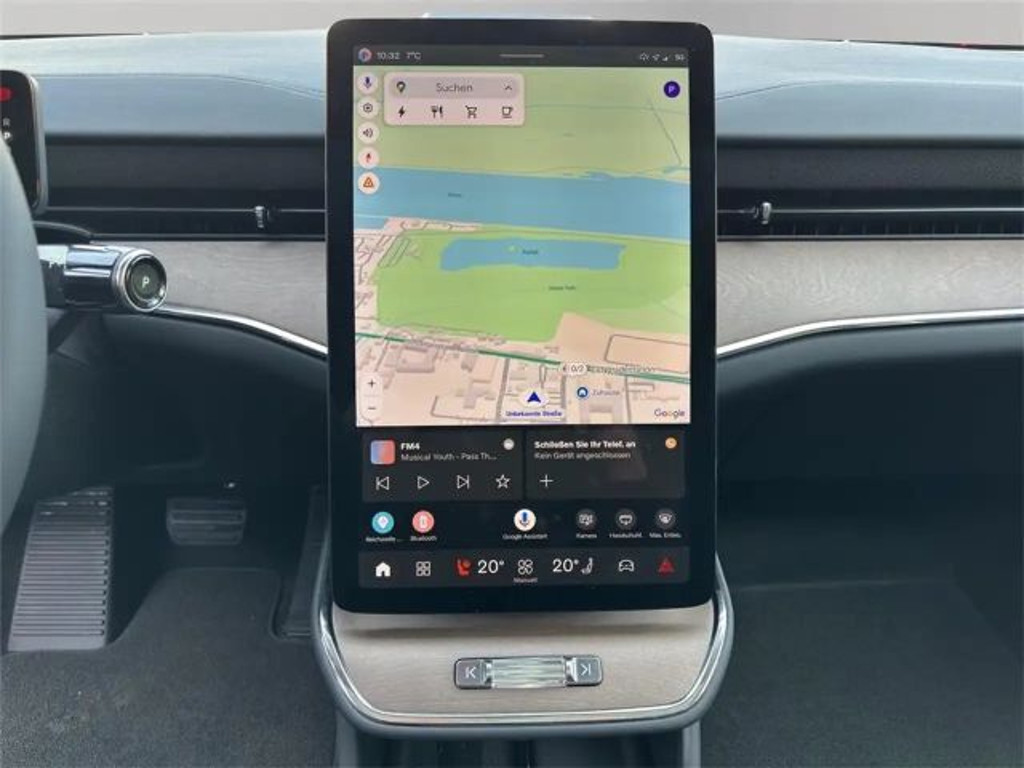 Volvo ES90