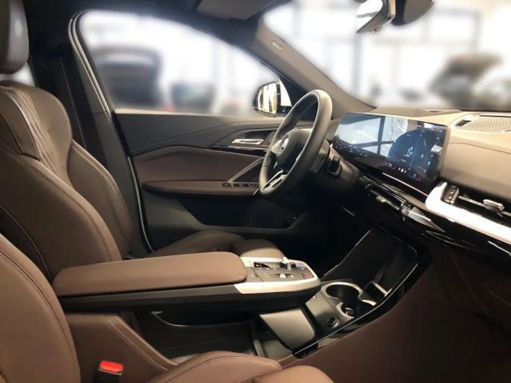 BMW iX2