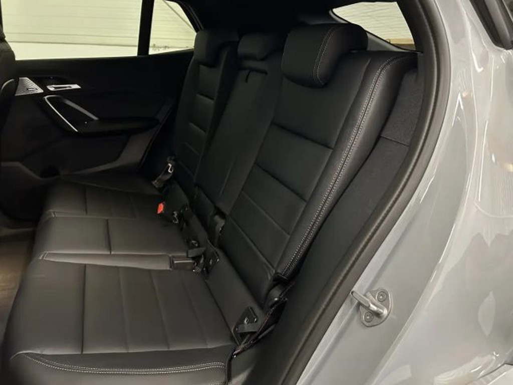 BMW iX2