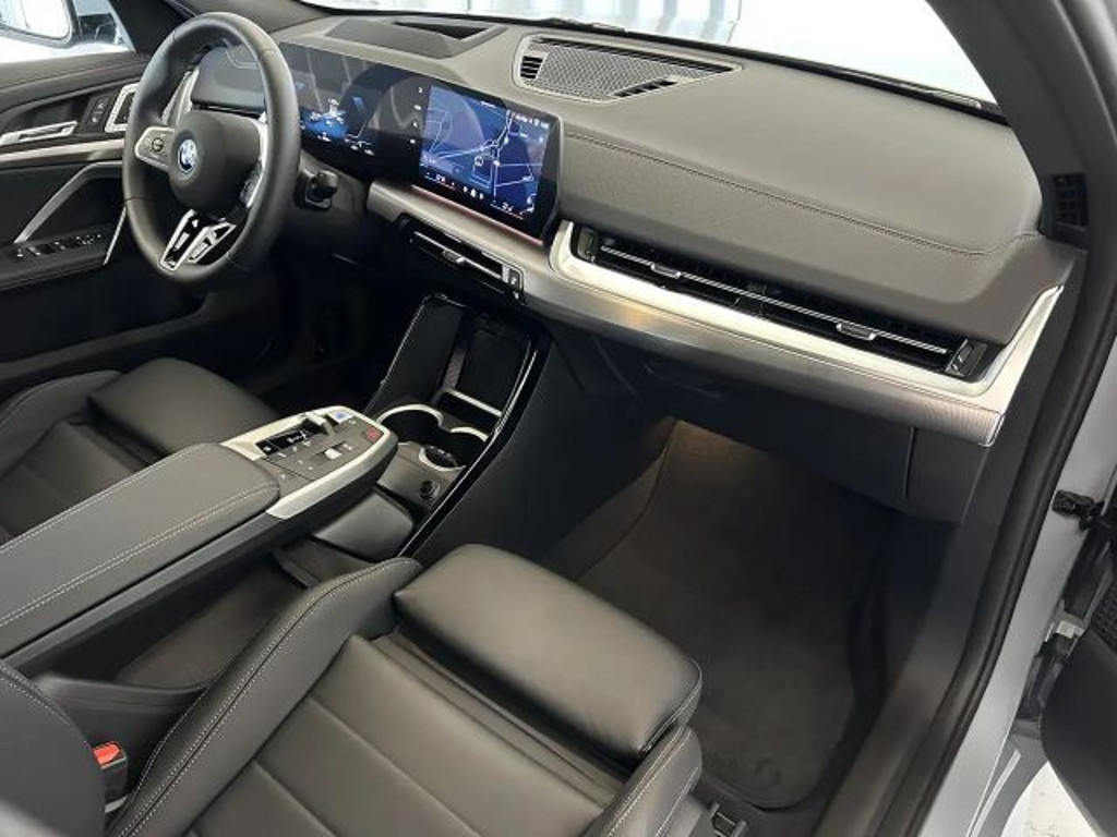 BMW iX2