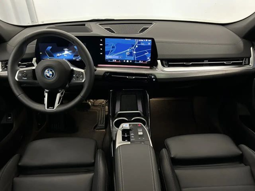 BMW iX2