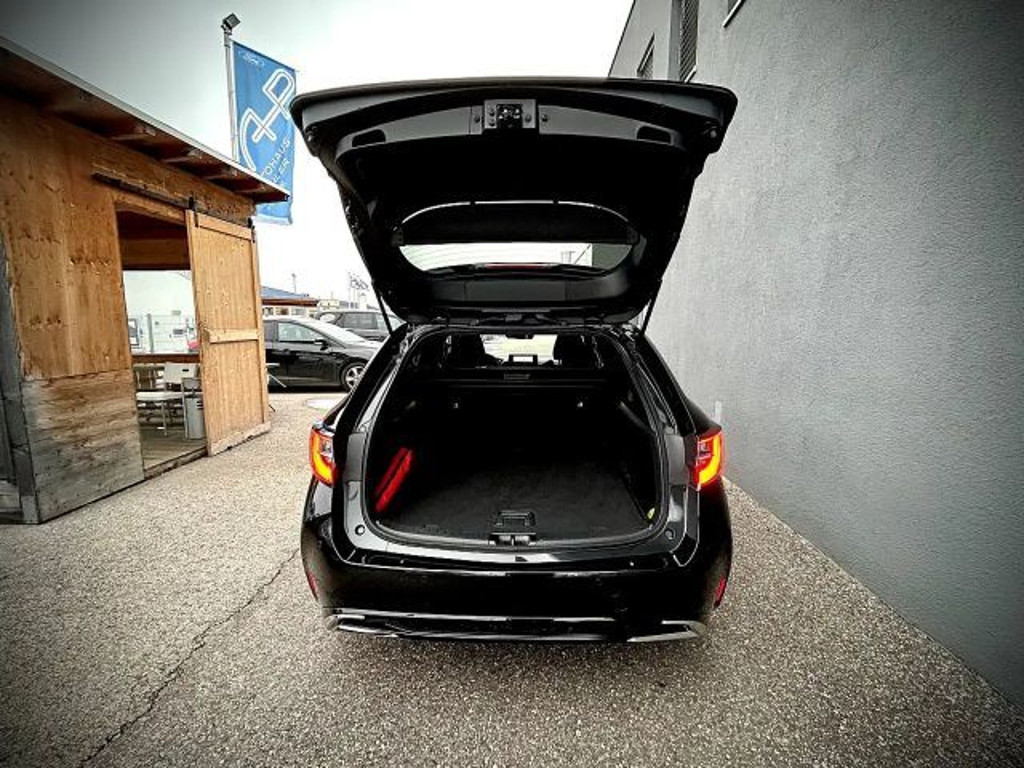 Suzuki Swace