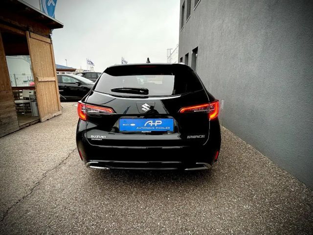 Suzuki Swace