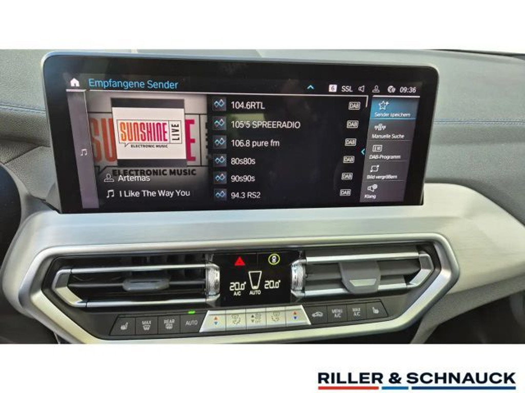 BMW iX3