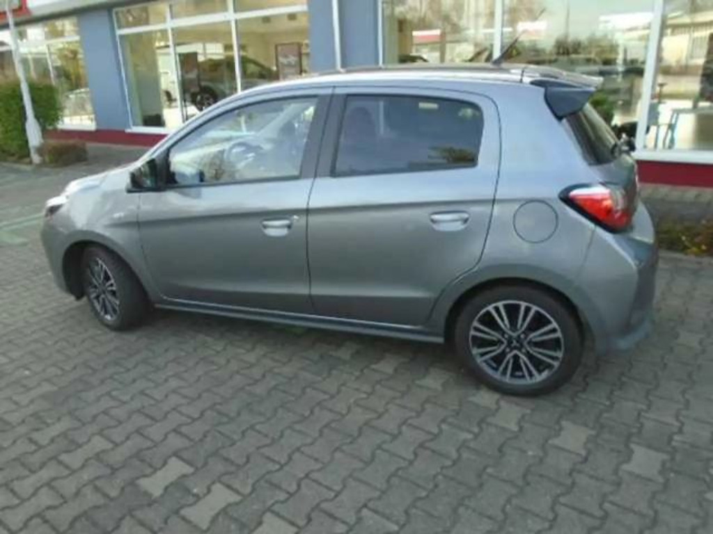Mitsubishi Space Star Star MIVEC