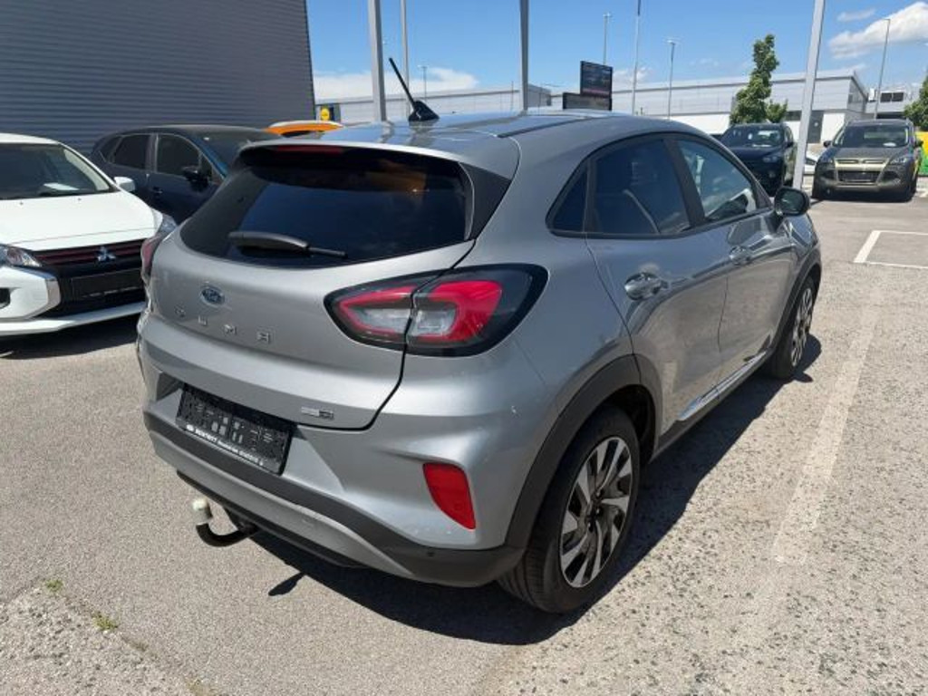Ford Puma EcoBoost Titanium