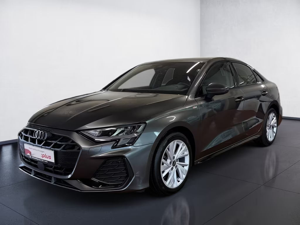 Audi A3 Sedan S-Line S-Tronic 30 TFSI