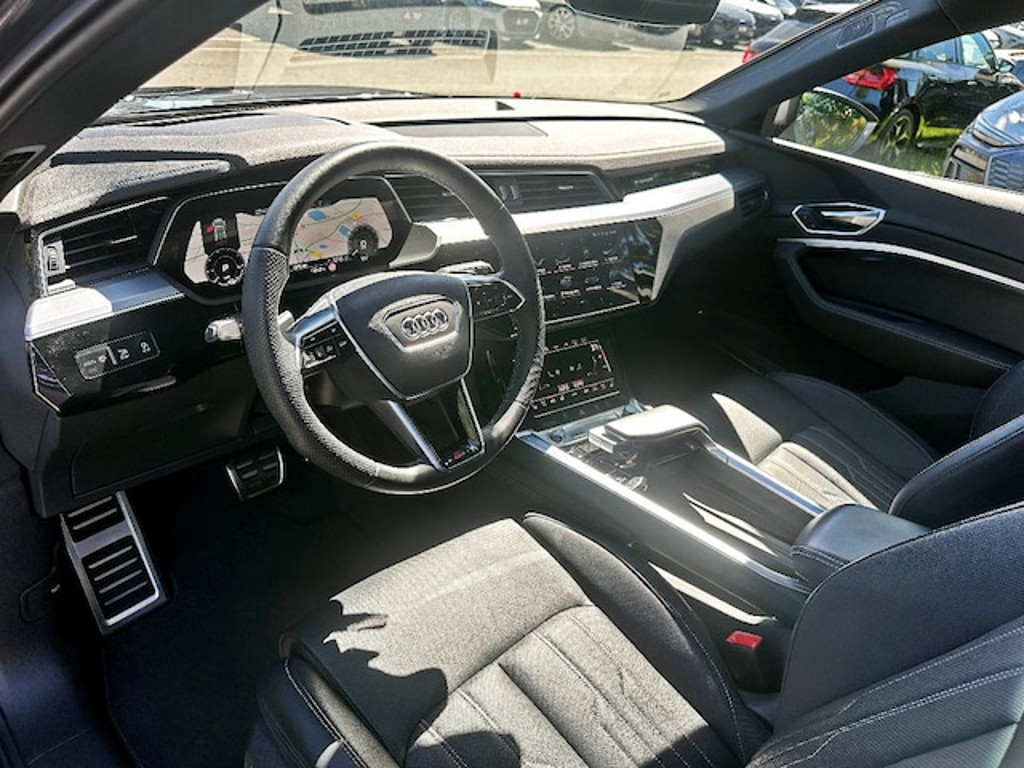 Audi Q8 e-tron