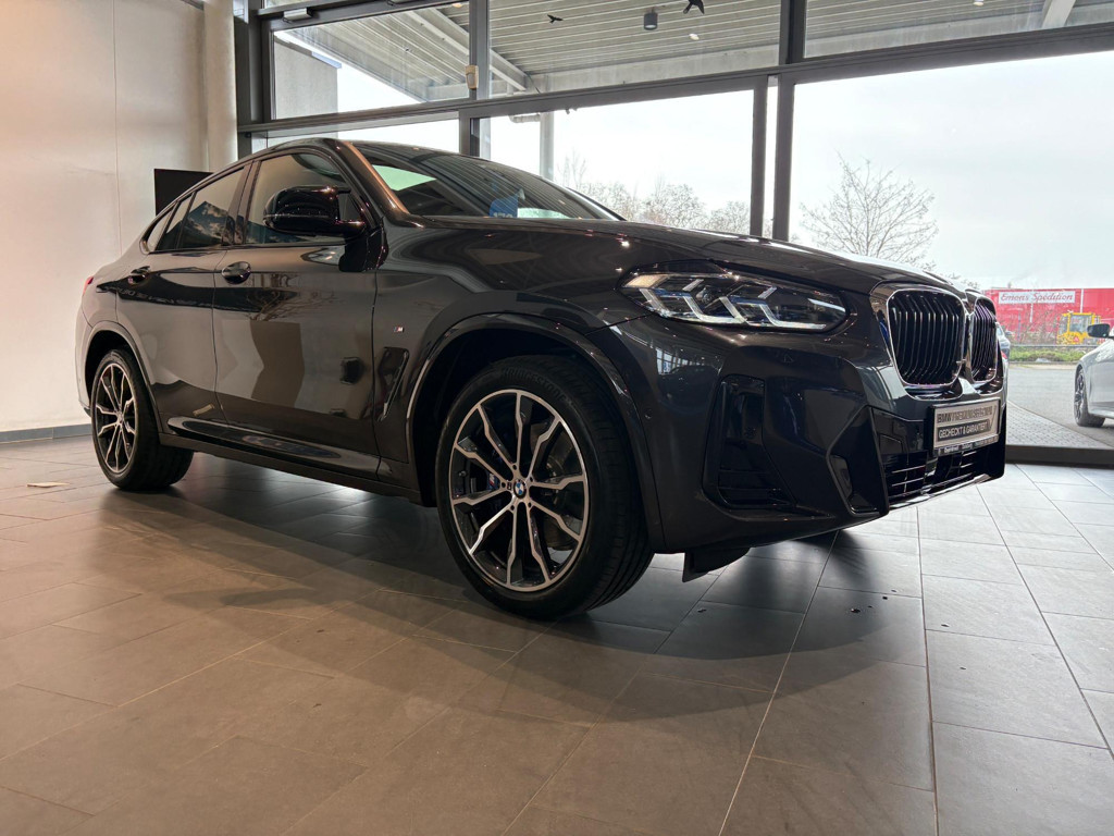 BMW X4 M40i