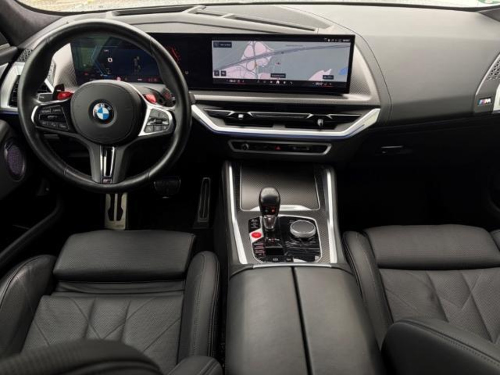 BMW XM