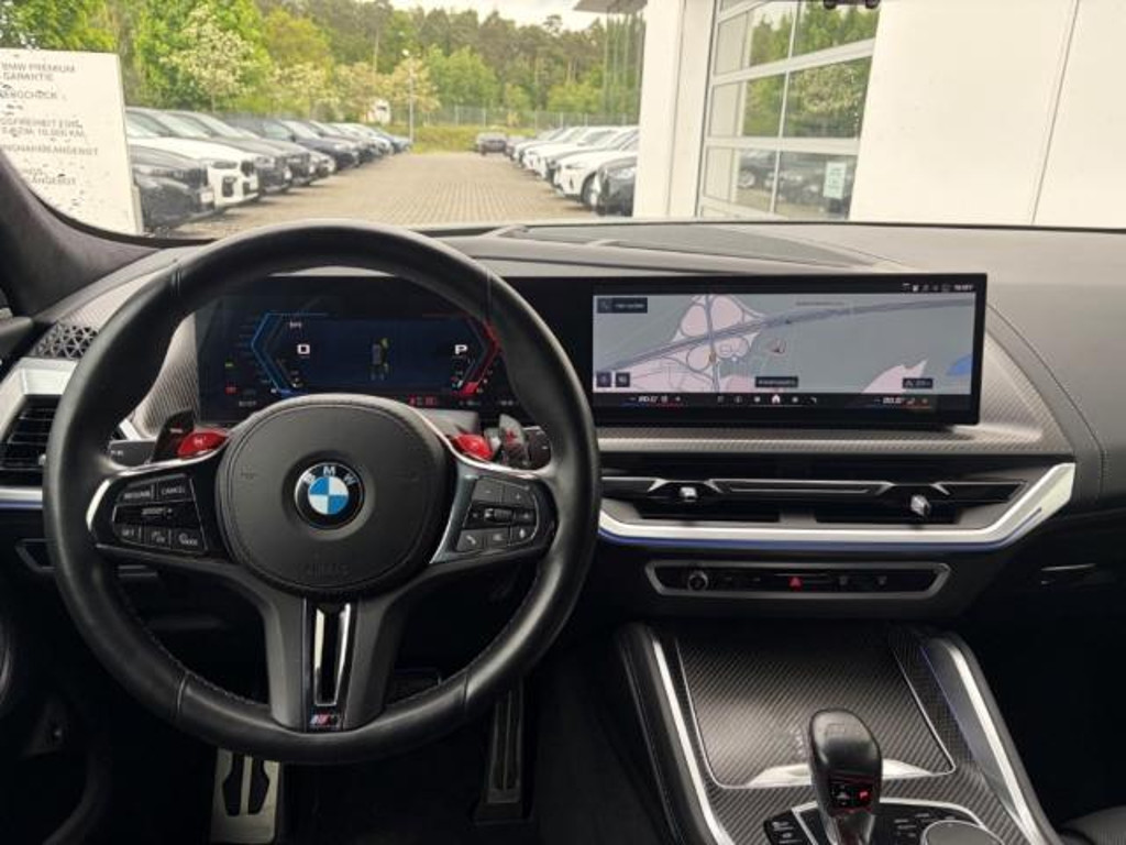 BMW XM
