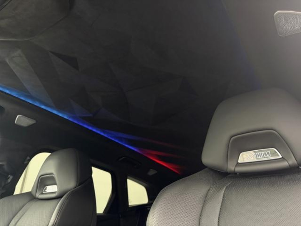 BMW XM