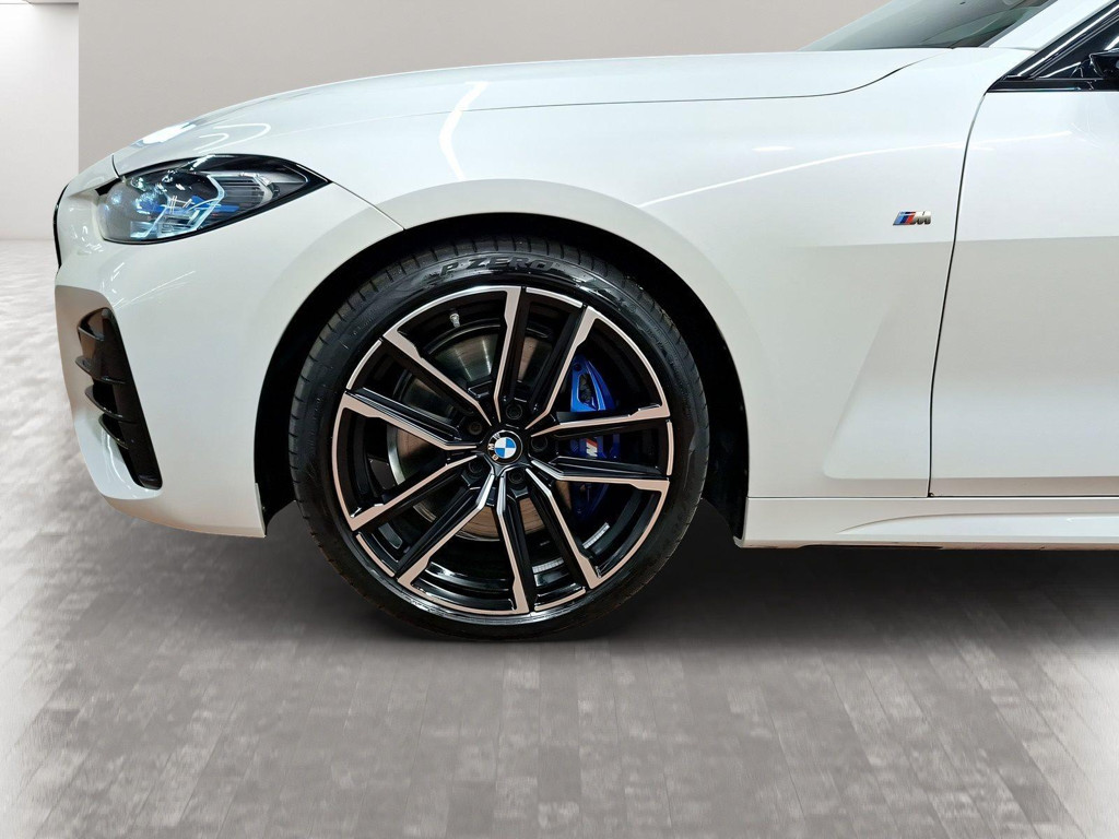 BMW M440