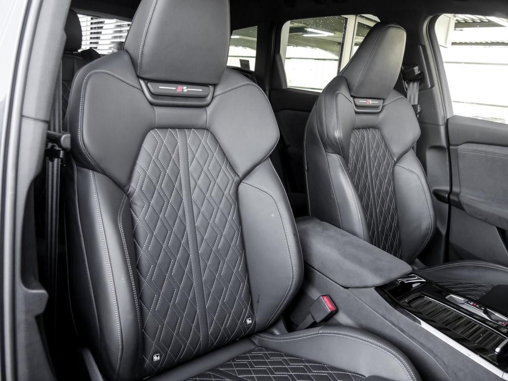 Audi SQ6 e-tron