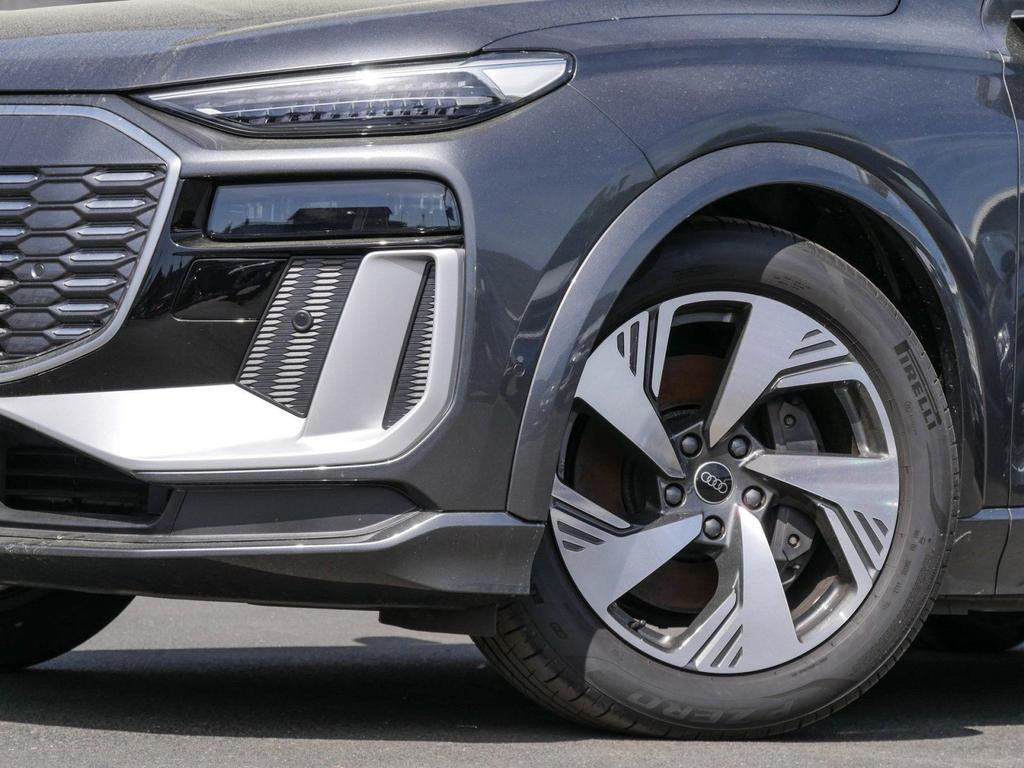 Audi SQ6 e-tron