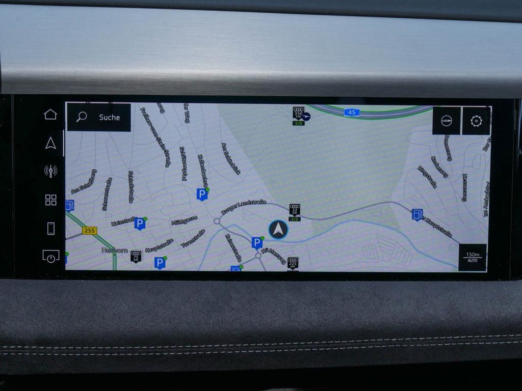 Audi SQ6 e-tron