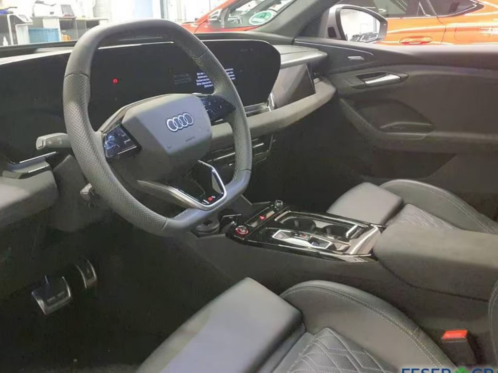 Audi SQ6 e-tron